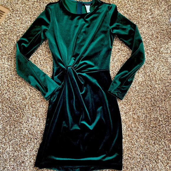 Dark Green Velvet Dress - Picture 1 of 5